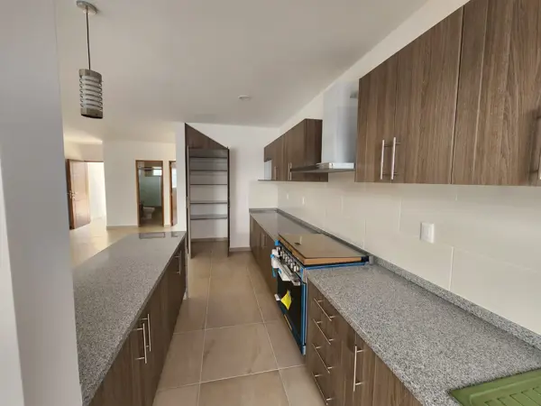 Casa en venta en Pedregal de Schoenstatt, Corregidora — foto 2 de 16