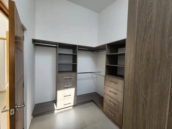 Casa en venta en Pedregal de Schoenstatt, Corregidora — foto 3 de 16