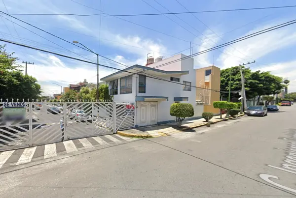 Casa en venta en Jardines de Churubusco, Iztapalapa — foto 2 de 84
