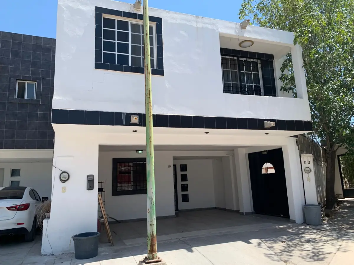 Casa en venta en Villas Diamante, Torreón — foto 1 de 12