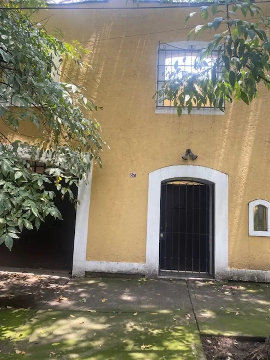 Casa en venta en Del Carmen, Coyoacán — foto 1 de 20