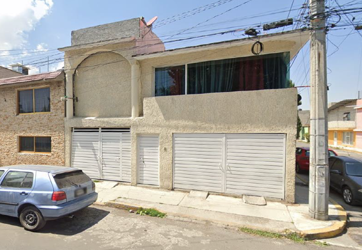 Casa en venta en Ocho Cedros, Toluca — foto 1 de 8