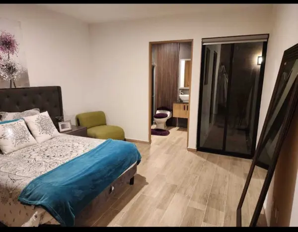 Casa en venta en Cañadas del Arroyo, Corregidora — foto 3 de 10