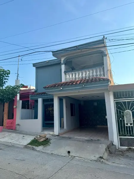 Casa en venta en Fracc Loma Linda, Culiacán — foto 3 de 19