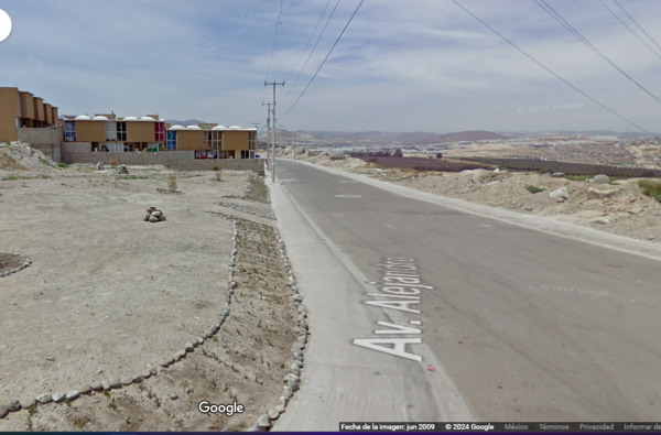 Casa en venta en El Laurel I, Tijuana — foto 2 de 6