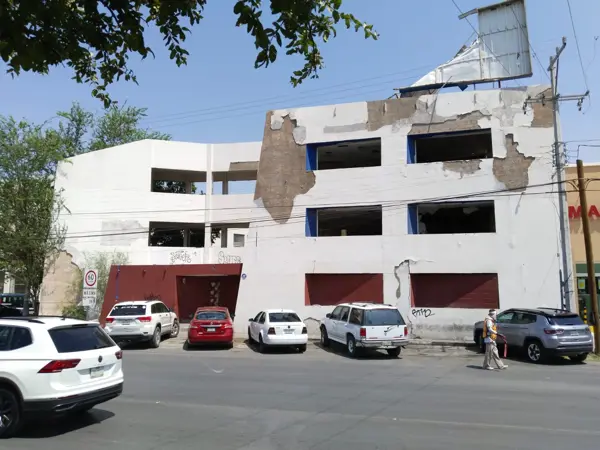 Edificio en renta en Ampliación los Ángeles, Torreón — foto 2 de 11