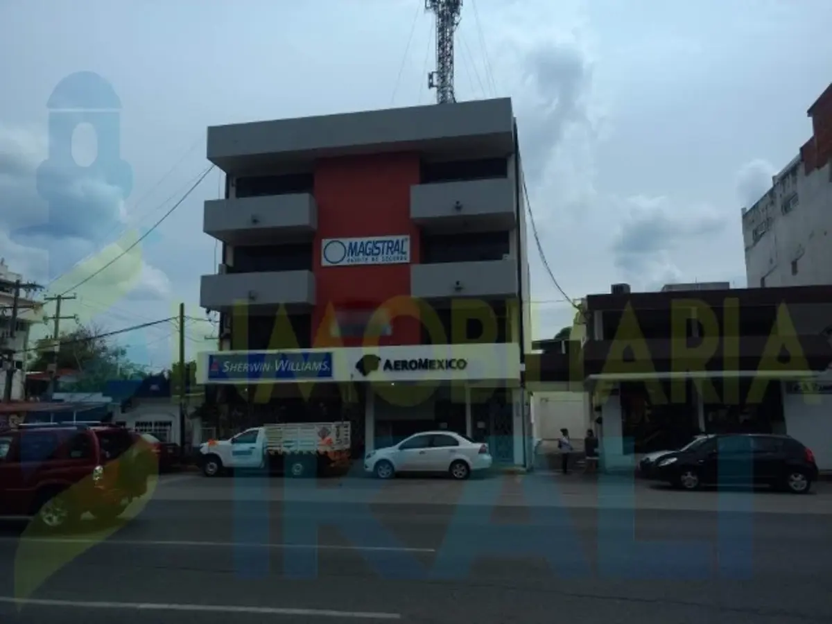 Oficina en renta en Obras Sociales, Poza Rica de Hidalgo — foto 1 de 8
