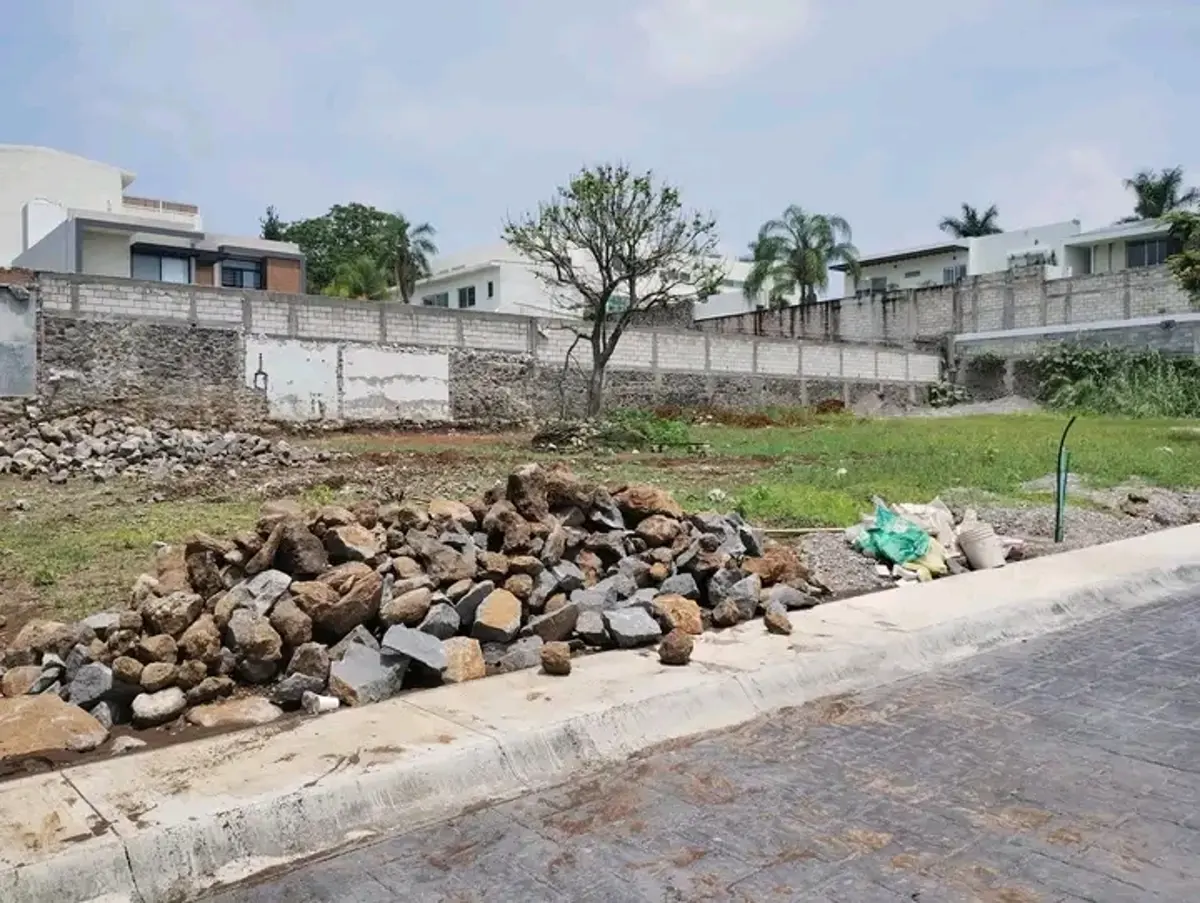 Terreno en venta en Extensión Vista Hermosa, Cuernavaca — foto 1 de 11