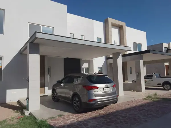 Casa en venta en Altozano la Nueva Laguna, Gómez Palacio — foto 2 de 12