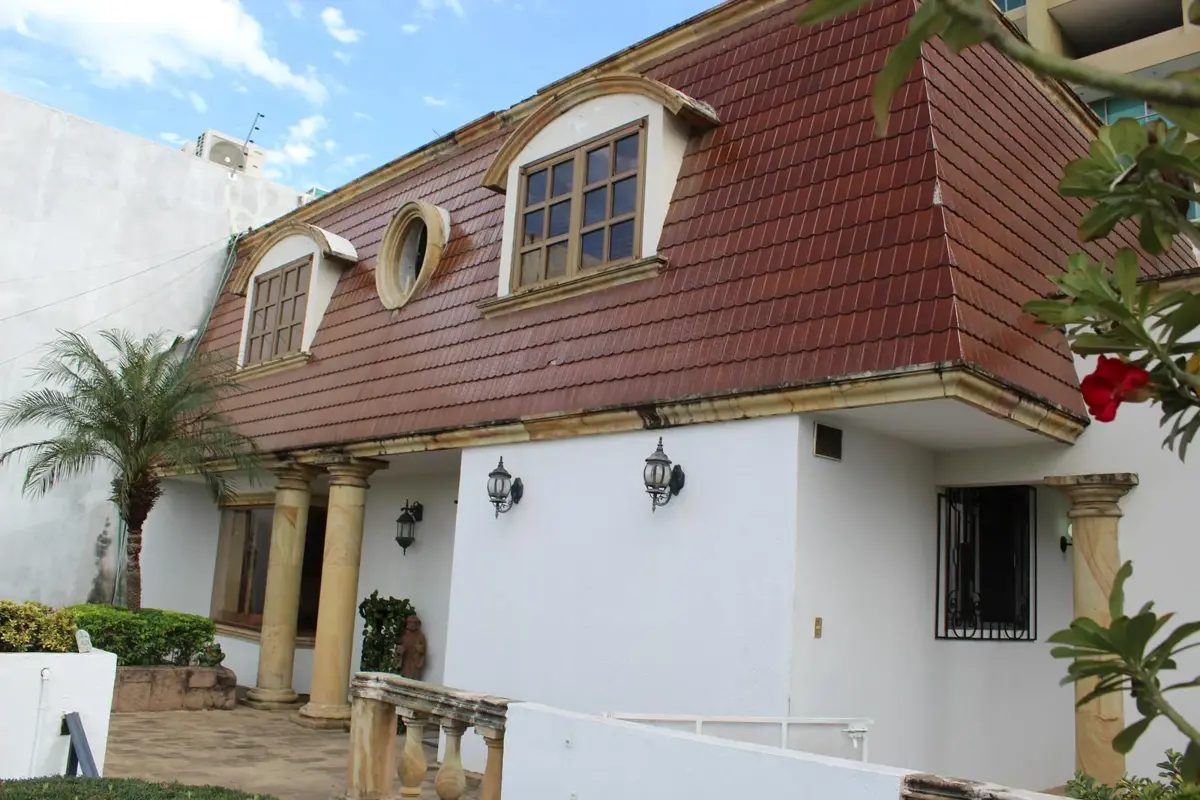 Casa en venta en Guadalupe, Culiacán — foto 1 de 55
