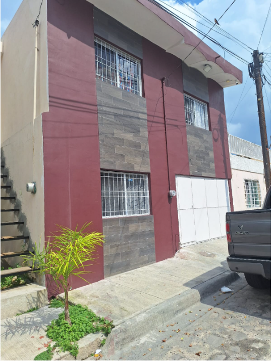 Casa en venta en Paraisos del Colli, Zapopan — foto 1 de 26