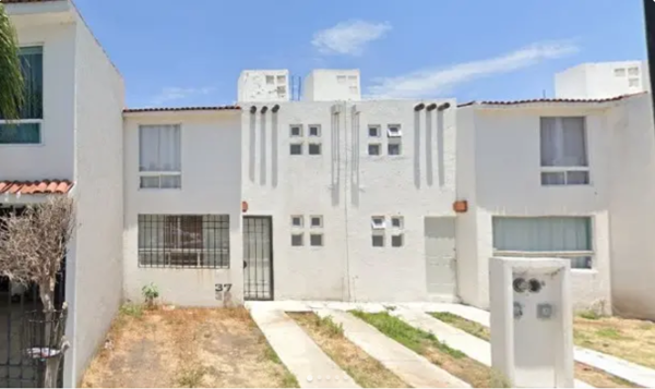 Casa en Mision Mariana II, Corregidora, Querétaro