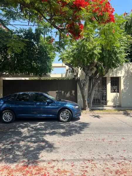 Casa en venta en Jardines del Moral, León, Guanajuato