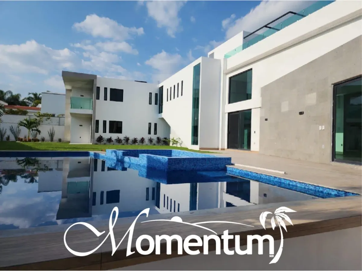 Casa en venta en Lomas de Cocoyoc, Atlatlahucan — foto 1 de 31