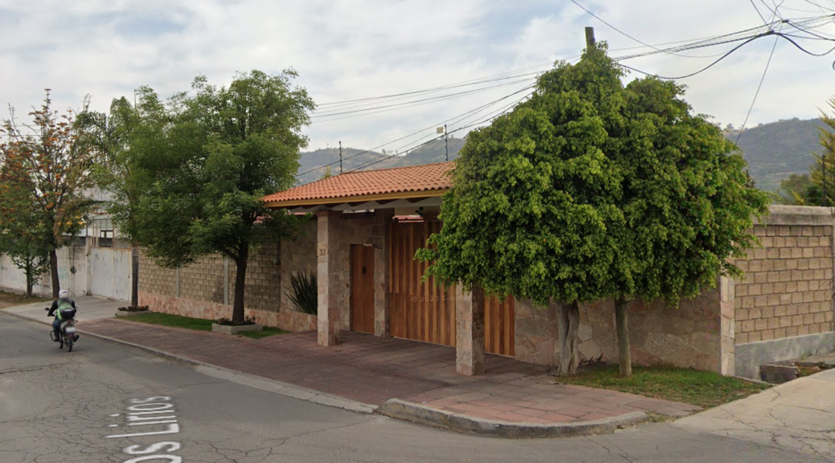 Casa en venta en San Miguel Tlaixpan, Texcoco — foto 1 de 7