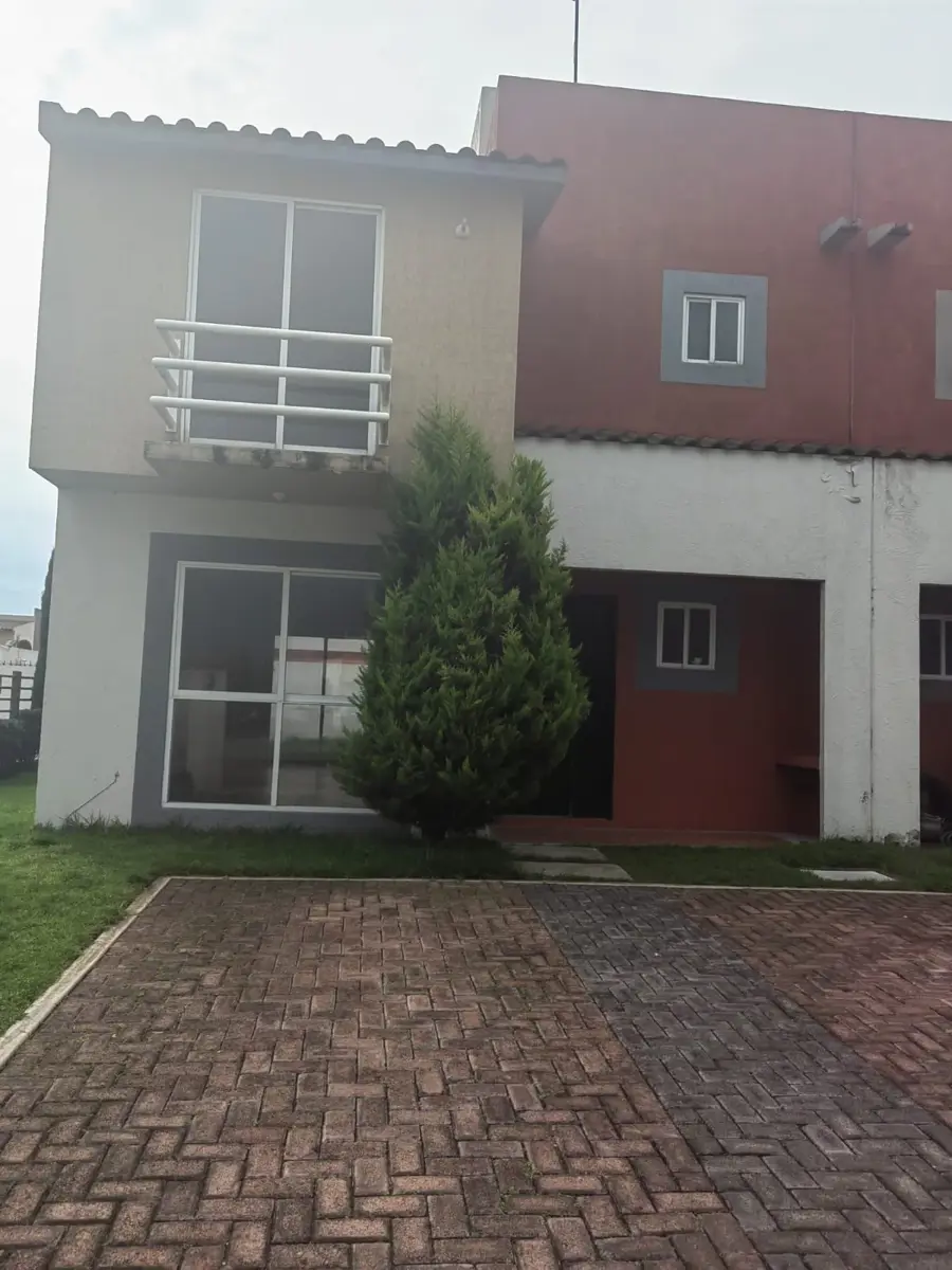 Casa en renta en Villa Toscana, Toluca — foto 1 de 8