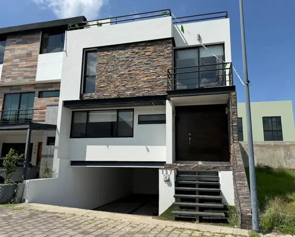 Casa en venta en Argenta Mirador Residencial, Zapopan, Jalisco Casa en venta en Argenta Mirador Residencial, Zapopan, Jalisco
