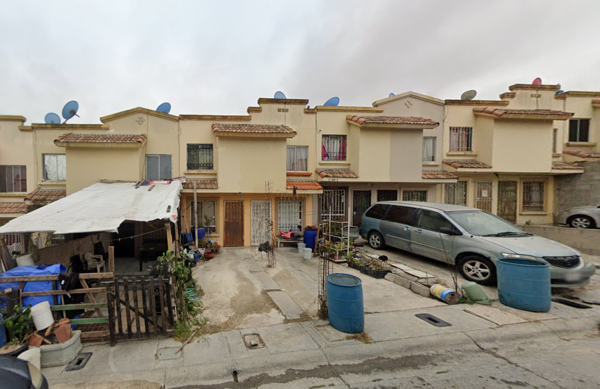 Casa en Urbi Quinta del Cedro, Tijuana, Baja California