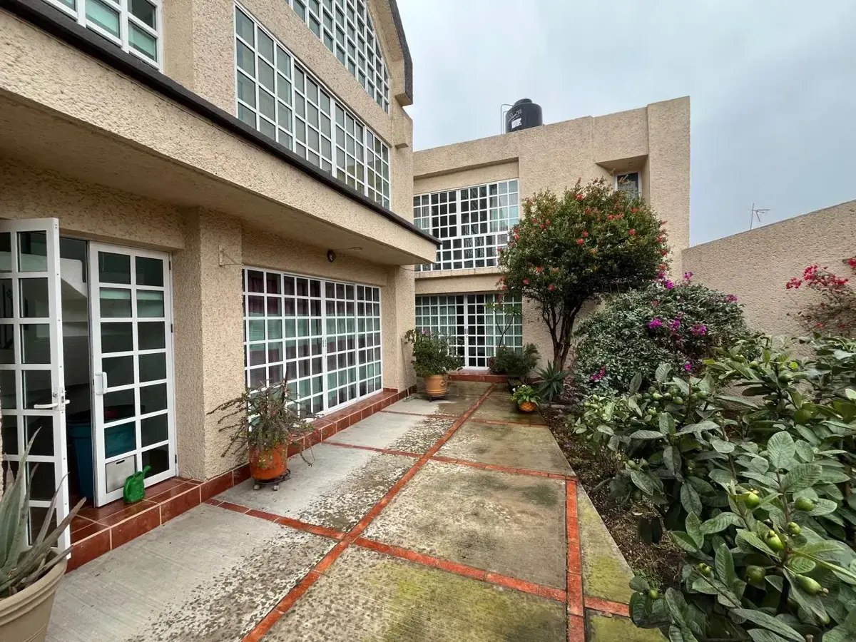 Casa en venta en Lomas Quebradas, La Magdalena Contreras — foto 1 de 16