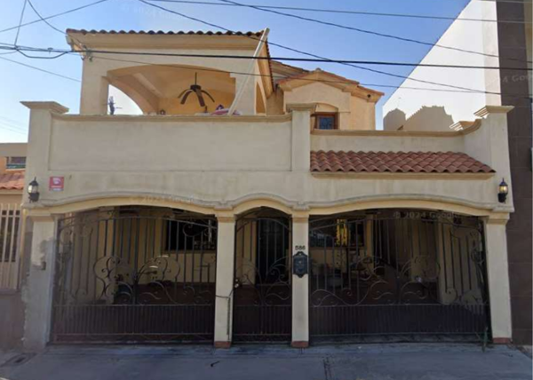 Casa en Jardines del Lago, Mexicali, Baja California