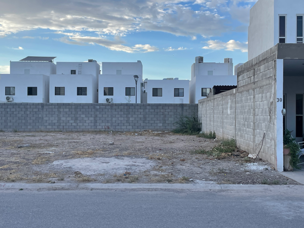 Terreno en venta en Villas del Renacimiento, Torreón — foto 3 de 10
