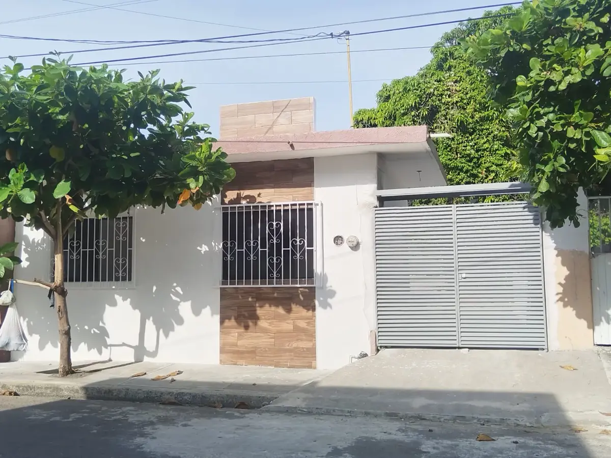 Casa en venta en El Manantial, Boca del Río — foto 1 de 9