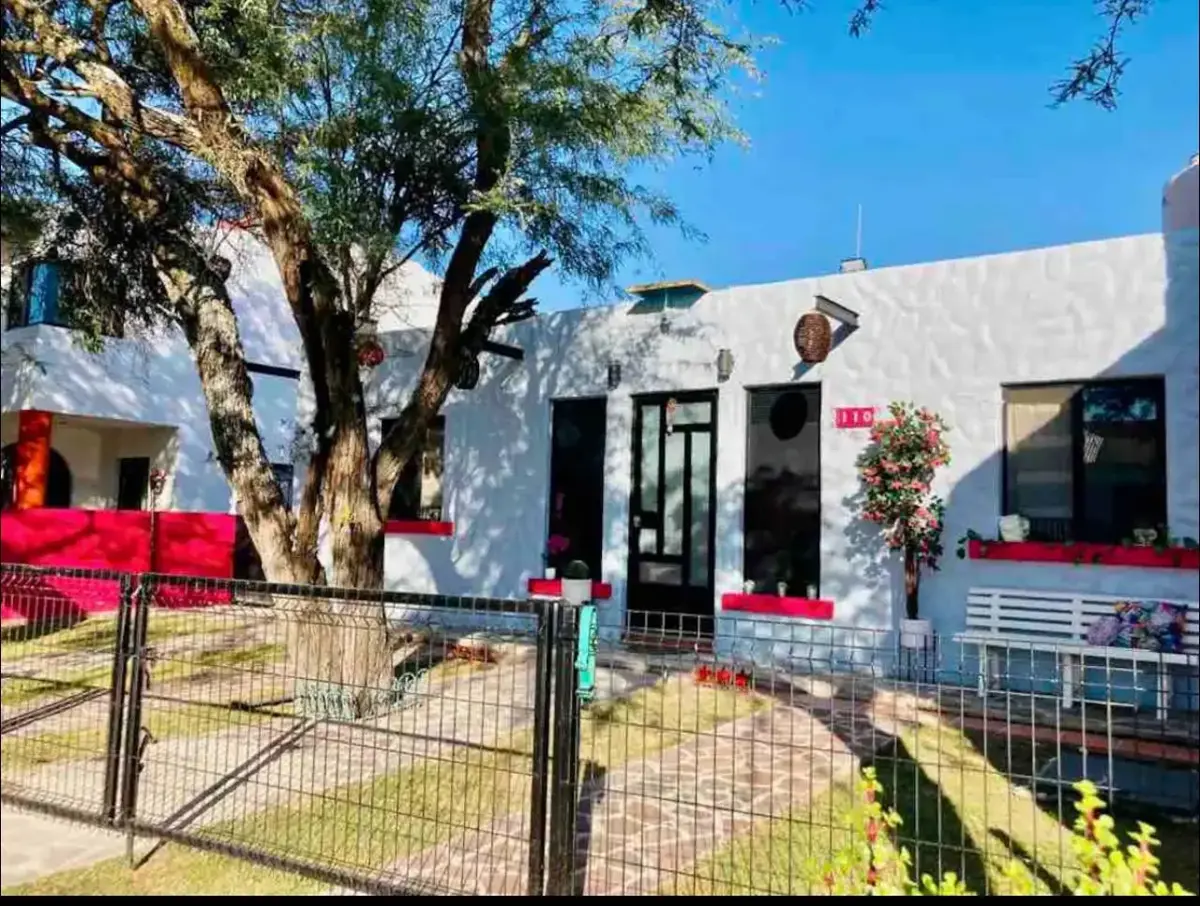 Casa en venta en Cajititlan, Tlajomulco de Zúñiga — foto 1 de 14