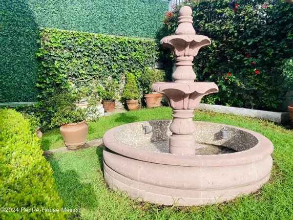 Casa en venta en Ciudad Satelite, Naucalpan de Juárez — foto 2 de 16