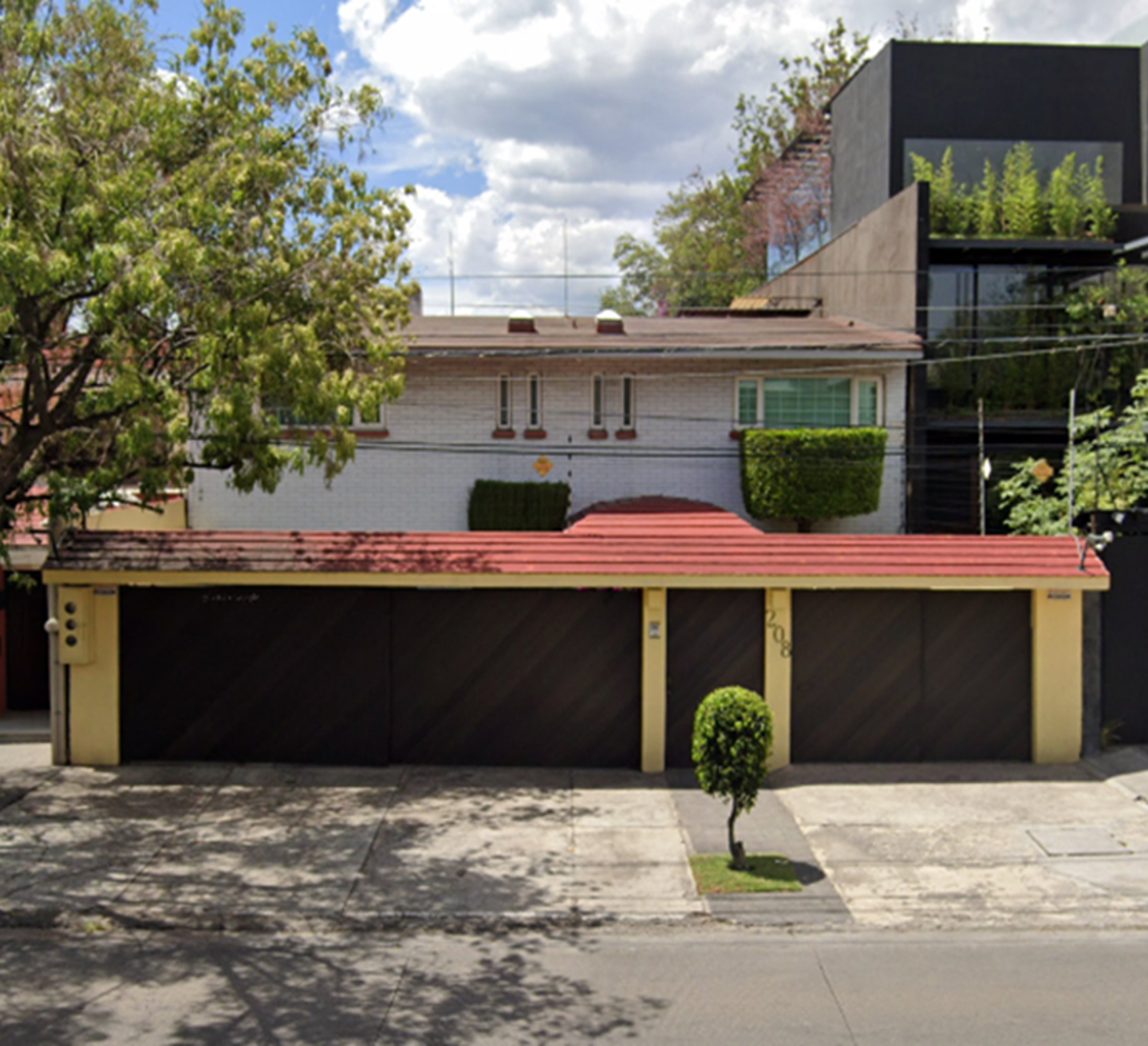 Casa en venta en Lomas de Tecamachalco, Naucalpan de Juárez — foto 1 de 10