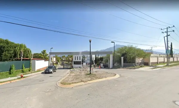 Casa en venta en Riberas de Dos Ríos, Guadalupe — foto 2 de 7