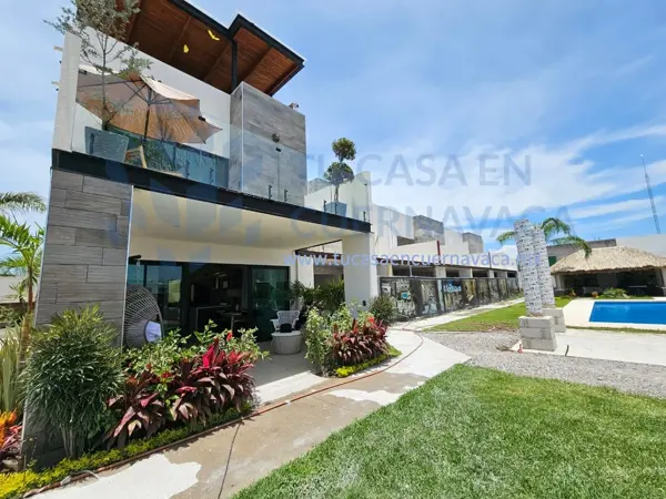 Casa en venta en Club de Golf Santa Fe, Xochitepec — foto 2 de 37