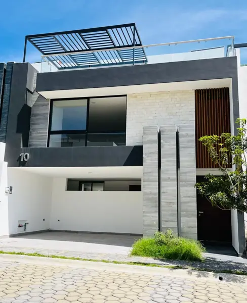 Casa en venta en Lomas de Angelópolis, San Andrés Cholula, Puebla Casa en venta en Lomas de Angelópolis, San Andrés Cholula, Puebla