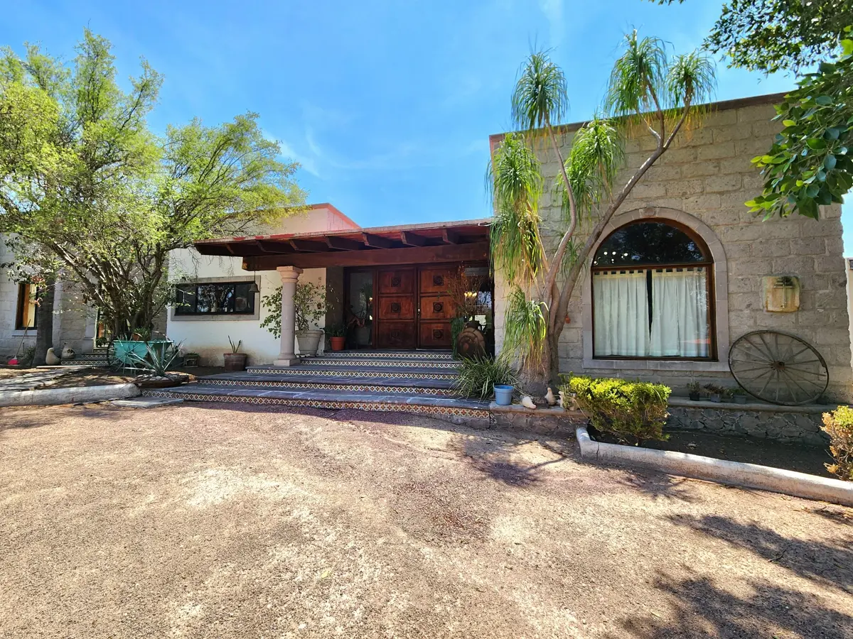 Casa en venta en Residencial Hacienda Yextho, Tecozautla — foto 1 de 18