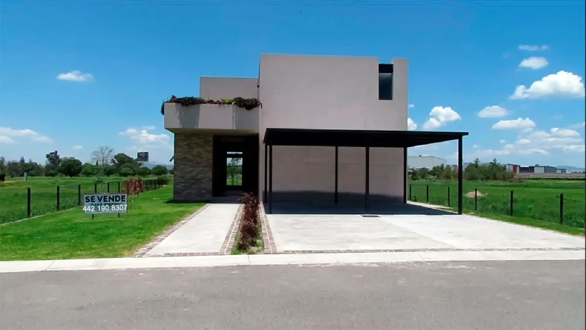 Casa en venta en Polo y Ski Club, El Marqués — foto 1 de 21