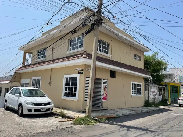 Casa en venta en Revolucion, Boca del Río — foto 2 de 22