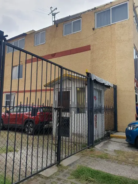 Casa en venta en Culhuacán CTM Sección VI, Coyoacán — foto 2 de 13