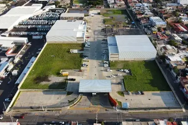 Bodega en renta en Paraisos del Colli, Zapopan — foto 2 de 13