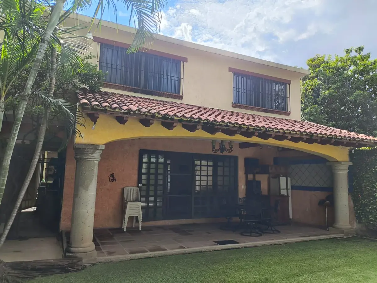Casa en renta en Acapatzingo, Cuernavaca — foto 1 de 17