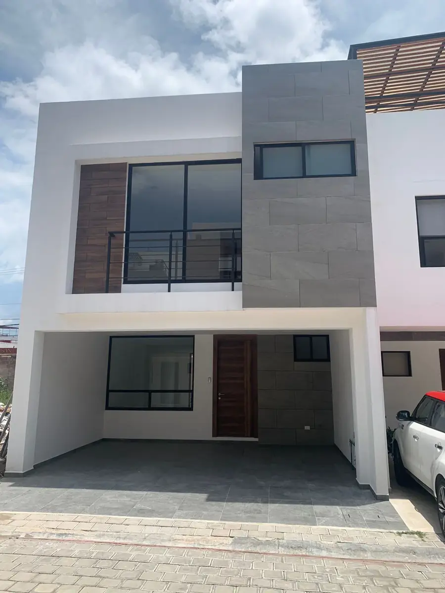Casa en venta en San Juan Cuautlancingo, Cuautlancingo — foto 1 de 13