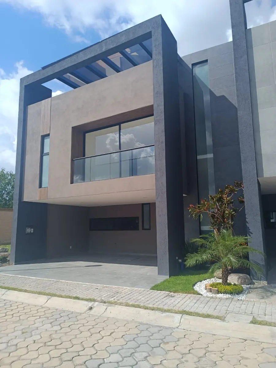 Casa en venta en Lomas de Angelópolis, Ocoyucan — foto 1 de 14