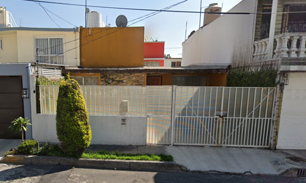 Casa en venta en Prados del Rosario, Azcapotzalco — foto 3 de 17