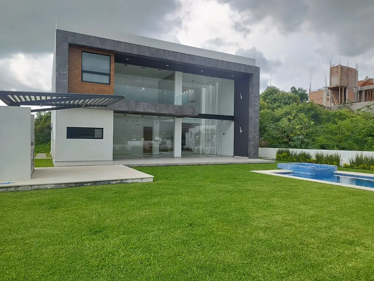 Casa en venta en Lomas de Cocoyoc, Atlatlahucan — foto 1 de 52