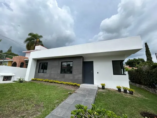 Casa en venta en Lomas de Cocoyoc, Atlatlahucan — foto 2 de 14