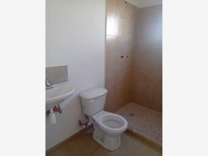 Casa en venta en Valle Dorado, San Juan del Río — foto 3 de 5