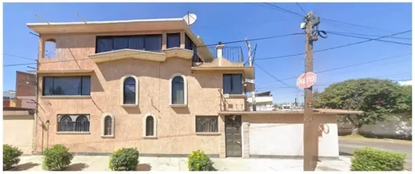 Casa en venta en Unidad Victoria, Toluca — foto 2 de 10