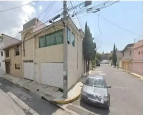 Casa en venta en Ocho Cedros, Toluca — foto 2 de 8