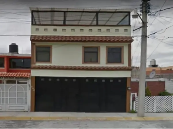 Casa en venta en Villas Santín, Toluca — foto 2 de 9