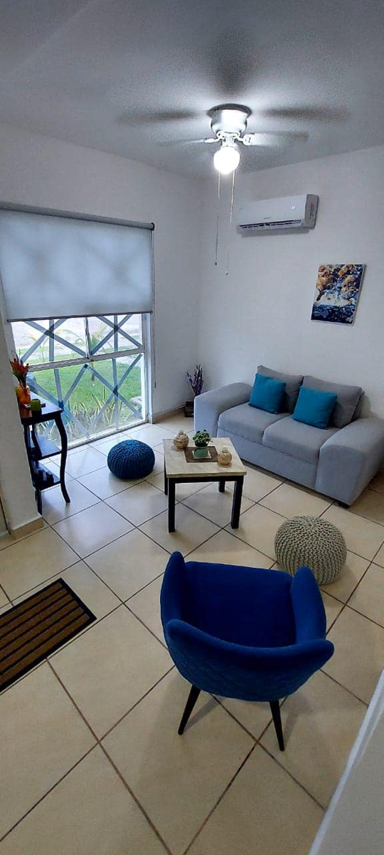 Casa en venta en Playa del Sol, Solidaridad — foto 1 de 17