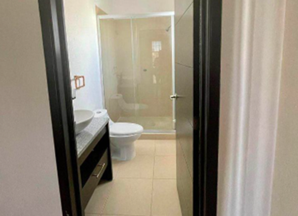 Casa en venta en Colinas de Agua Caliente, Tijuana — foto 2 de 9