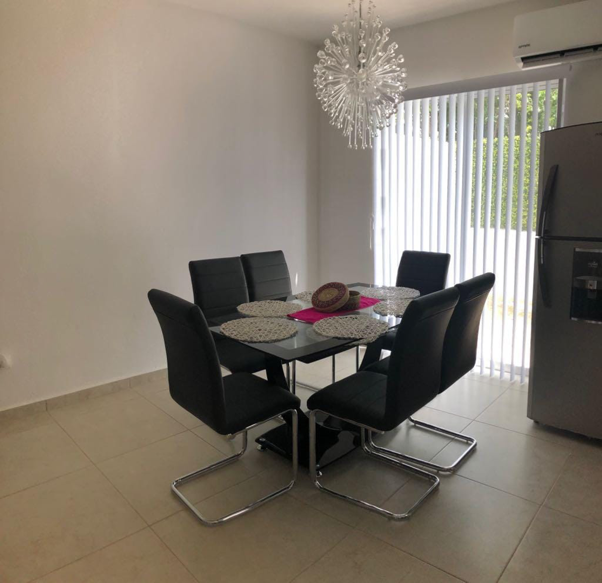 Casa en venta en Puerto Morelos, Puerto Morelos — foto 1 de 40